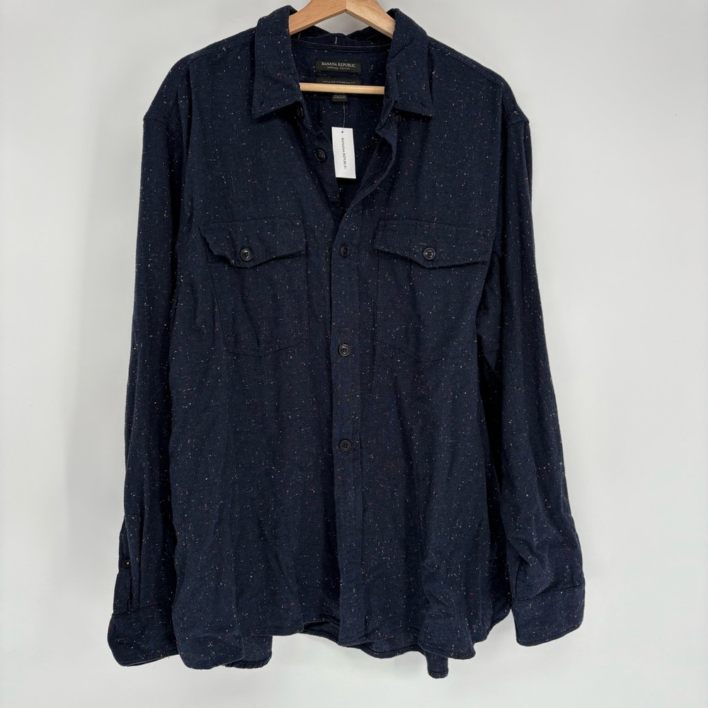 Banana Republic Men's Navy Button-Up Long Sleeve Flannel